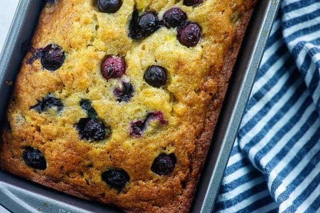 Easy Blueberry Banana Bread: Unforgettable Moist & Flavorful Loaves